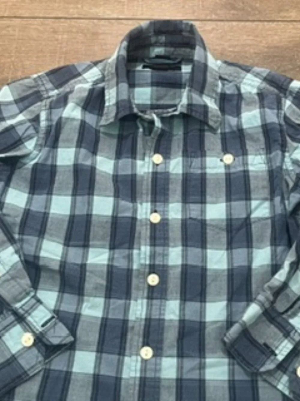 Gap Kids Boys shirt Size SMALL Blue & Turquoise Plaid Button up Long Sleeve